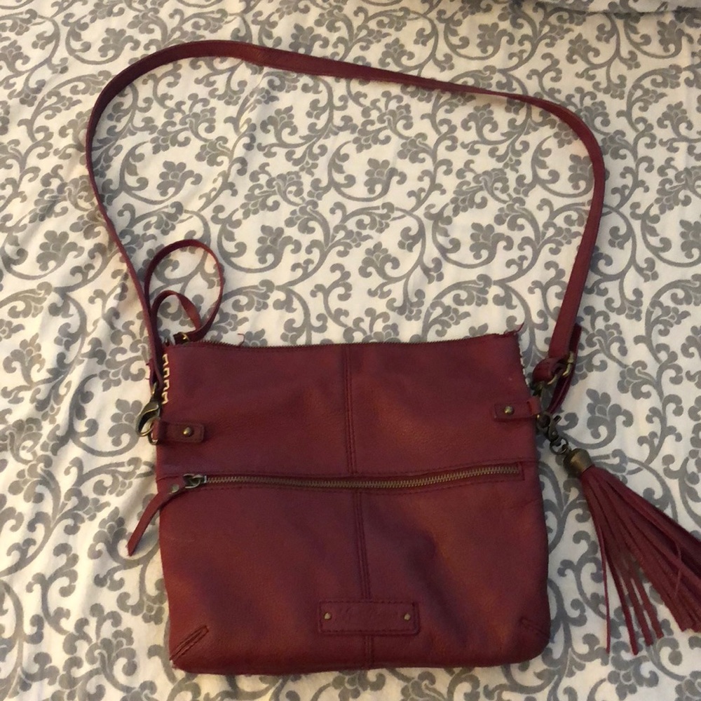 100 leather Lucky Brand Red crossbody